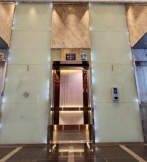Elevator 4
